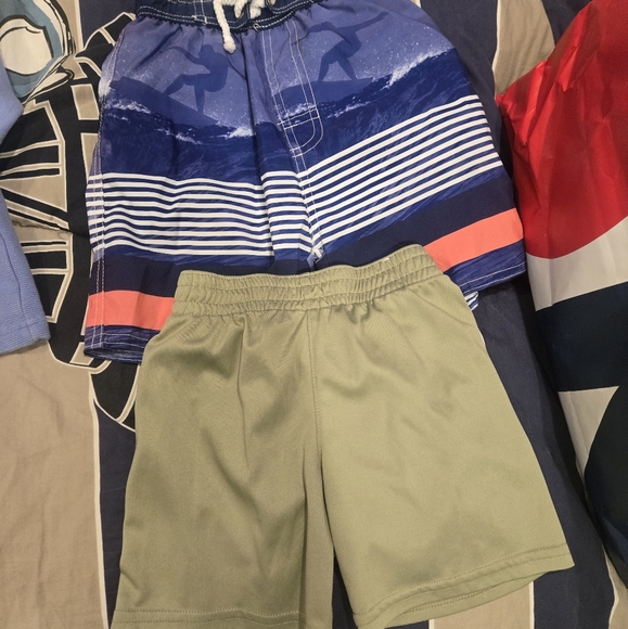 Toddler Boy 3t Bundle! - Picture 10 of 16